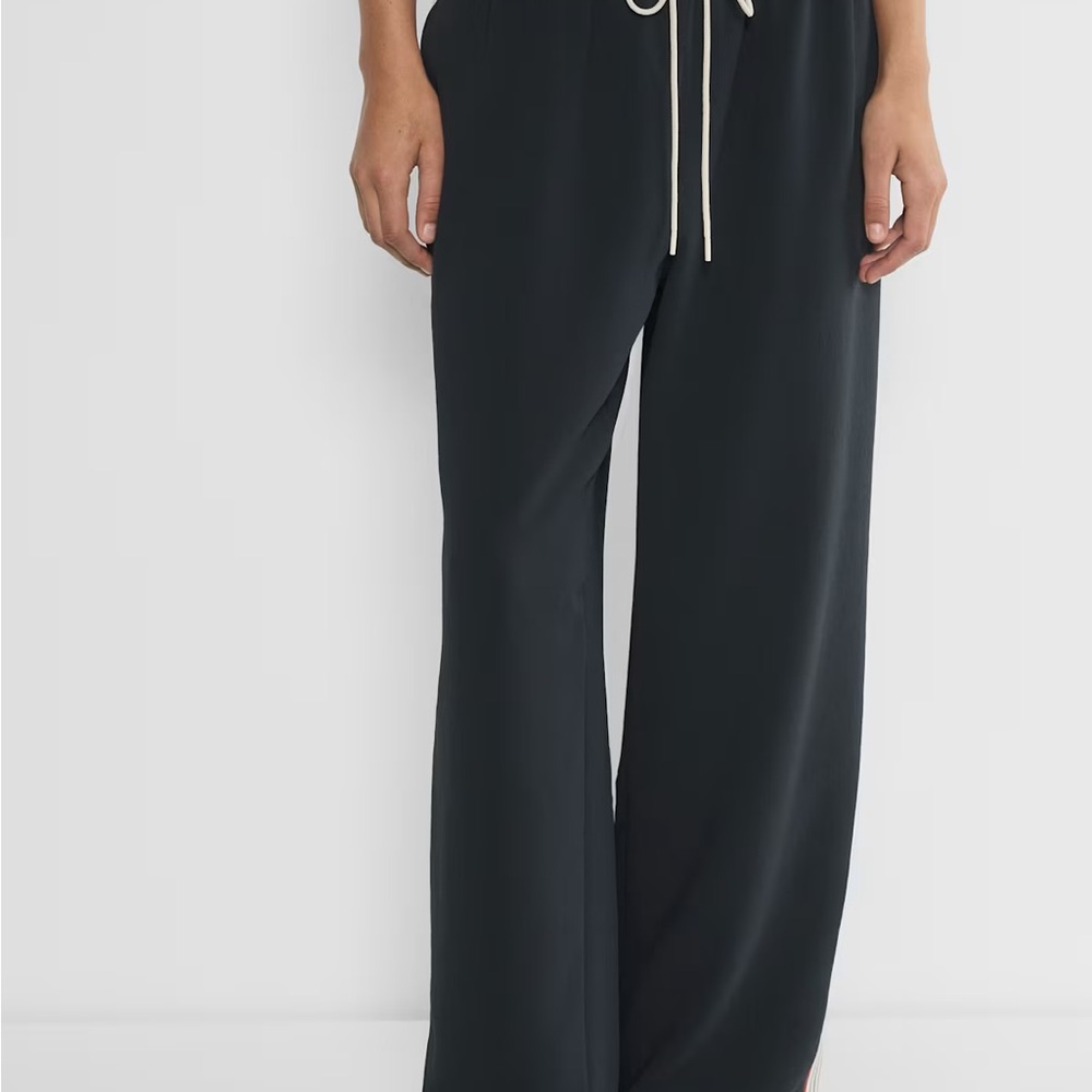 NWT- Wilfred Brown Wide-Leg Track Pants with Cream Side Stripe - Picture 8 of 8